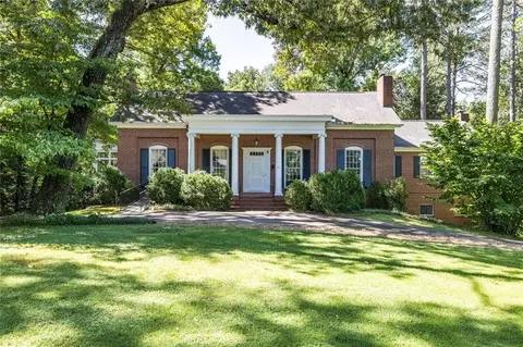 21 Rockridge Rd SW, Rome, GA 30165