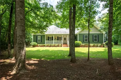 122 Gordon Rd, Commerce, GA 30530 photo 2