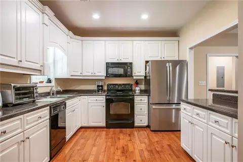 122 Gordon Rd, Commerce, GA 30530 photo 11