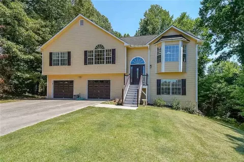 140 Oak Crest Ln, Dallas, GA 30132