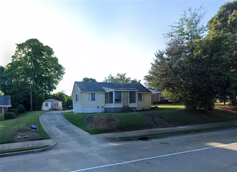 310 Griffin St, Mcdonough, GA 30253