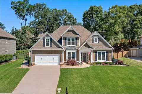 3242 Sandy Branch Ln, Buford, GA 30519