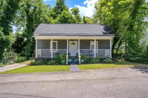 622 E Solomon St, Griffin, GA 30223
