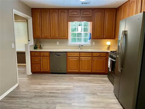 2071 Hutton Dr, Grayson, GA 30017 photo 10