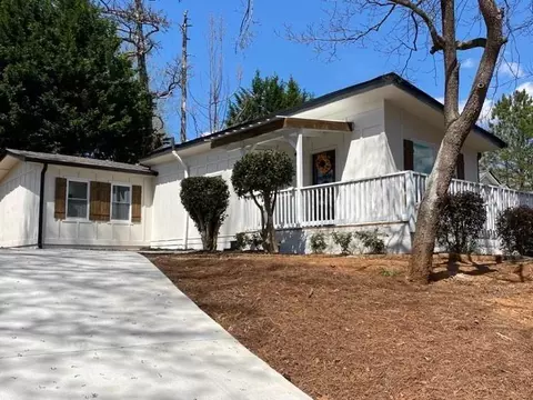 6320 Nuggett Trl, Gainesville, GA 30506