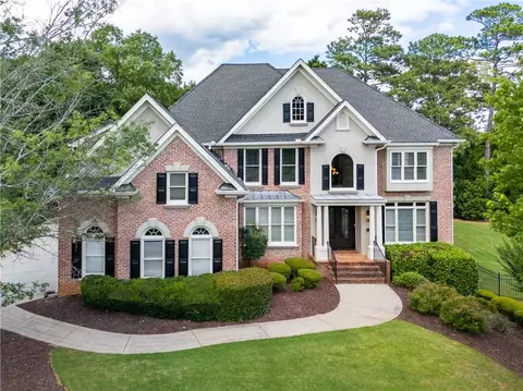 735 Pine Leaf Ct, Alpharetta, GA 30022
