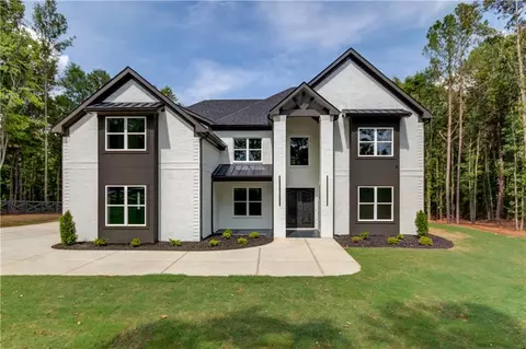 1572 Harbins Rd, Dacula, GA 30019