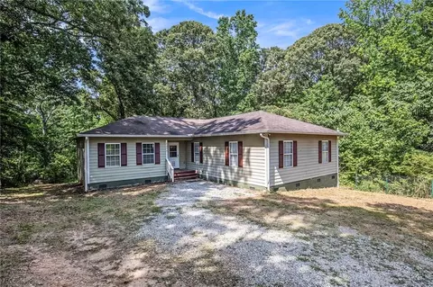 2577 Hiram Sudie Rd, Hiram, GA 30141