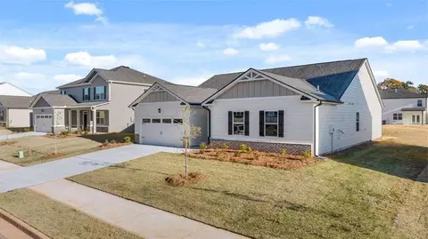 346 Daurian Dr, Statham, GA 30666