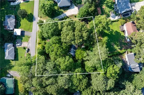 3843 Davis St, Suwanee, GA 30024 photo 9