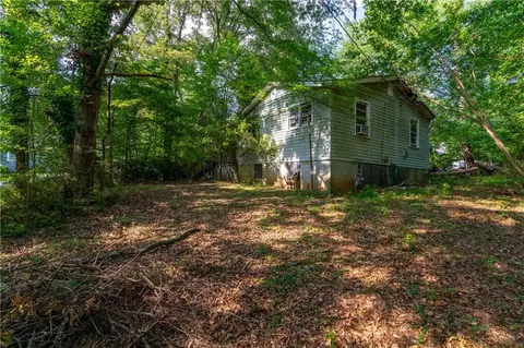 3843 Davis St, Suwanee, GA 30024 photo 6