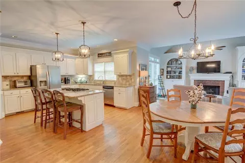 Kitchen - 705 Hampton Trace Ln, Milton, GA 30004 photo 1 of 5