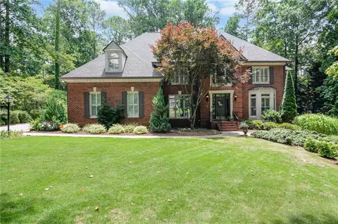 Exterior - 705 Hampton Trace Ln, Milton, GA 30004 photo 6 of 28