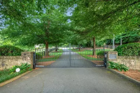 2003 Burnt Hickory Rd, Marietta, GA 30064