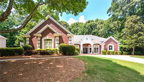 650 Briarleigh Way, Woodstock, GA 30189