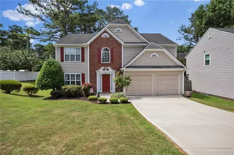 1005 Hidden Pond Ln, Roswell, GA 30075