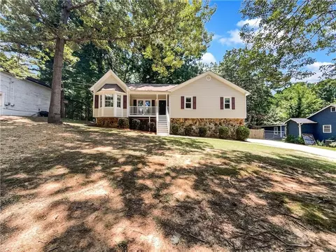 2714 Bomar Rd, Douglasville, GA 30135