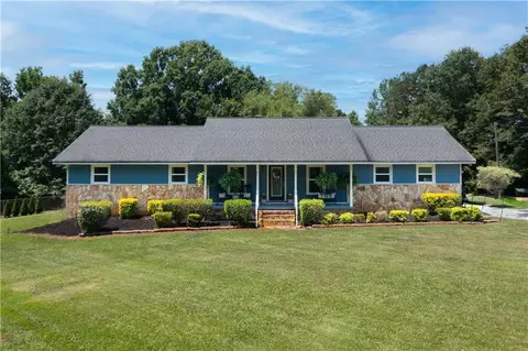 867 Yonah Homer Rd, Maysville, GA 30558