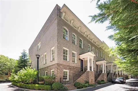 1043 E Club Ct NE, Atlanta, GA 30319
