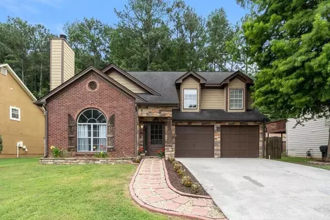 2350 Eagle Pointe Ct, Lawrenceville, GA 30044