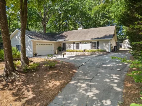 4443 Old Mabry Pl NE, Roswell, GA 30075
