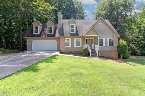 350 Grove Hill Dr, Stockbridge, GA 30281