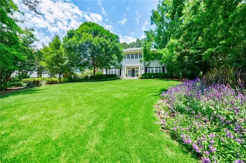 606 Loridans Dr NE, Atlanta, GA 30342