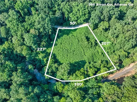 966 Sloan Cir SE, Atlanta, GA 30316