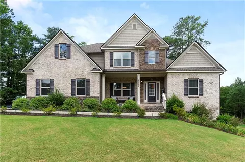 2306 Autumn Olive Way, Loganville, GA 30052