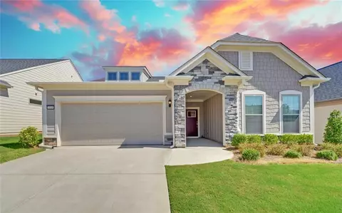 4840 Adler Ct, Hoschton, GA 30548