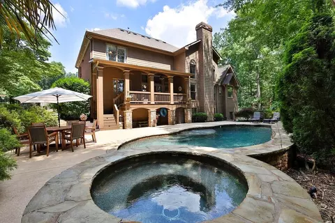 81 Highgrove Dr, Suwanee, GA 30024