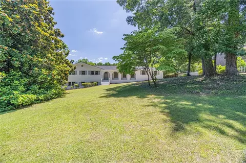 3621 Rainbow Cir, Snellville, GA 30039