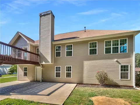 111 Brooks Cir, Hampton, GA 30228 photo 9
