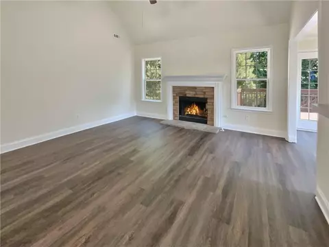 111 Brooks Cir, Hampton, GA 30228 photo 7