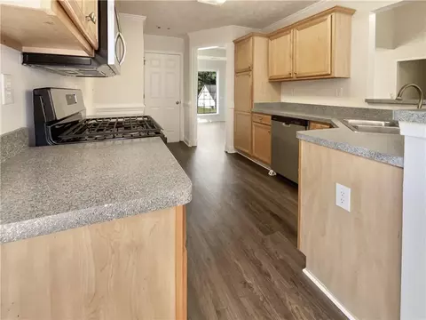 111 Brooks Cir, Hampton, GA 30228 photo 13