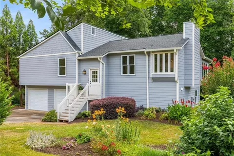 3764 Station Dr NW, Kennesaw, GA 30144