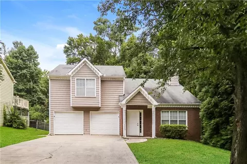 4245 Brandy Ann Dr, Acworth, GA 30101