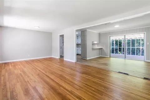 1431 Morrow Rd, Morrow, GA 30260 photo 8