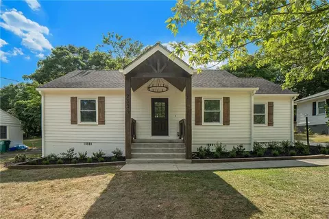 2539 Glendale Cir SE, Smyrna, GA 30080