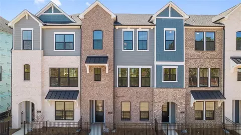 295 Walker Avenue Dr #124, Roswell, GA 30076
