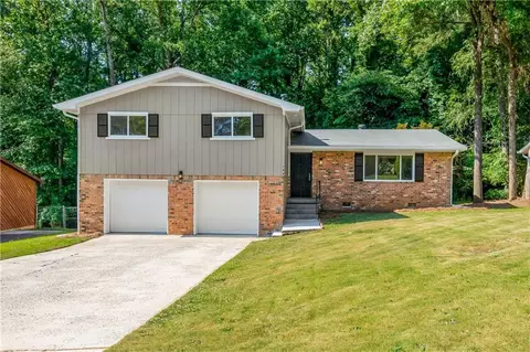149 Montego Cir, Riverdale, GA 30274