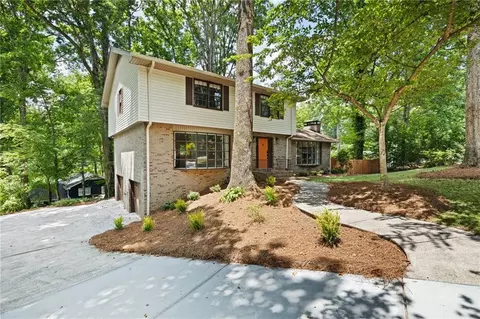 2935 Brookside Ct SE, Marietta, GA 30067