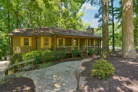 405 England Pl, Marietta, GA 30066