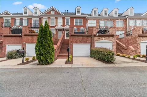 5907 Waters Edge Trl, Roswell, GA 30075