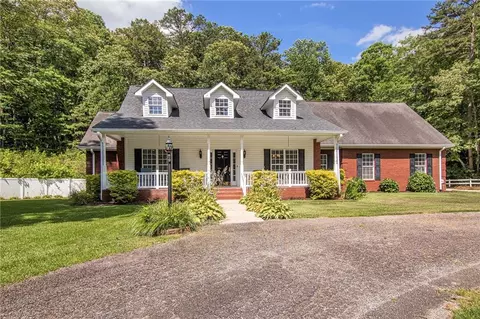 266 Mcdonald Rd, Tallapoosa, GA 30176