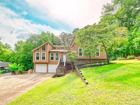 1327 Shadowood Ct, Marietta, GA 30066