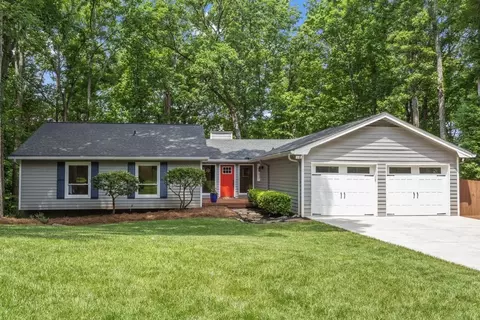 1275 Lake Colony Dr, Marietta, GA 30068