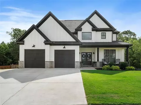 206 Belmont Dr SE, Cartersville, GA 30120