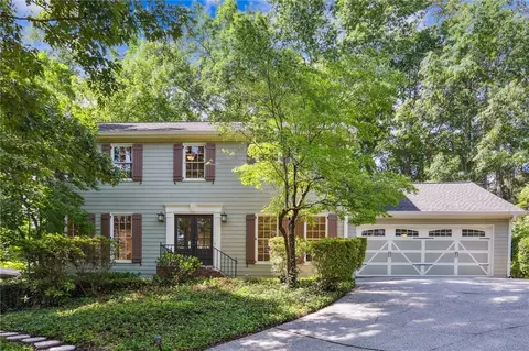 4894 Mcpherson Dr NE, Roswell, GA 30075