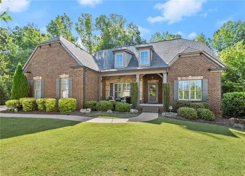 7070 Concord Brook Ln, Cumming, GA 30028